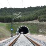 Adif licita por casi 17 millones la renovación de la electrificación de la red convencional