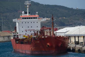 Agricultura abona un primer pago de 3,12 millones a 3.798 armadores por el alza del combustible