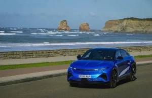 Alpine amplía su gama eléctrica con el A390, un fastback de cinco plazas y 557 km de autonomía
