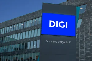 Digi se dispara un 15,36% en dos días en Bolsa tras el respaldo de los analistas