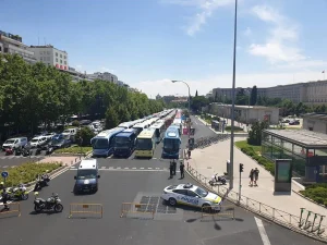 Direbús reivindica el transporte en autobús como pieza clave tras los datos del INE