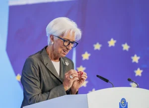 El BCE detectó una bajada de las expectativas de inflación de los consumidores de la eurozona