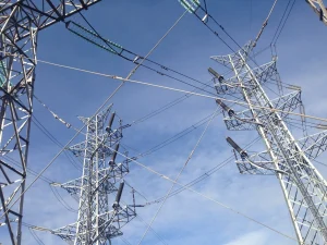 El déficit de tarifa provisional del sistema eléctrico se sitúa en 1.534,65 millones en junio