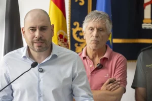 El Gobierno cifra en 2.500 los migrantes irregulares que continúan en Ceuta tras la entrada masiva