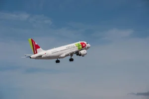El Gobierno luso recibirá el informe sobre las ofertas de Lufthansa y Air France-KLM por TAP