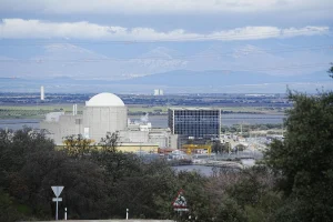 El Gobierno prorroga la autorización de la central nuclear de Almaraz hasta junio de 2030