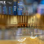 El Ibex 35 cae un 0,26% y pierde los 19.900 puntos, con el crudo en 92 dólares