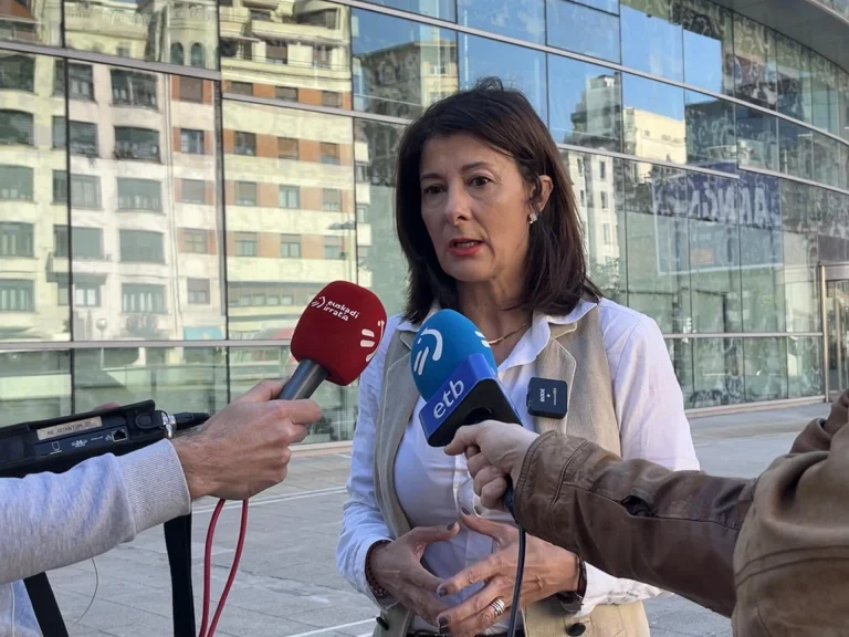 El PP vasco denuncia el hostigamiento constante a la Ertzaintza y exige firmeza al PNV