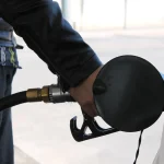 Facua lamenta que el Gobierno baje más los impuestos a las gasolineras en vez de topar precios