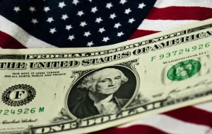 La inflación de EEUU se moderó una décima en julio y bajó al 3,4%