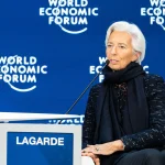 Lagarde se muestra «lista para servir» al Foro de Davos y suena como candidata a dirigirlo