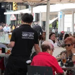 Las ventas del sector servicios aceleran en junio al 8,8% y encadenan 27 meses de subidas