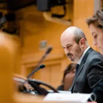 Rollán critica la ausencia del Gobierno en el Senado y alerta de un conflicto institucional
