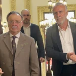 Torres cifra en 80.000 las personas migrantes que llegaron a Ceuta el 30 de julio