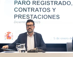 Trabajo descarta una subida extraordinaria del SMI en 2026 y negociará el de 2027 en otoño
