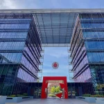 Vodafone implantará la Plataforma de Inteligencia Turística de Sevilla por 839.463 euros