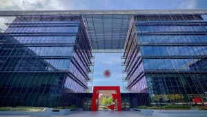 Vodafone implantará la Plataforma de Inteligencia Turística de Sevilla por 839.463 euros