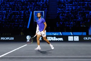Alcaraz y Zverev corrigen el rumbo de Europa en el segundo día de la Laver Cup