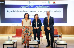 El sector energético ve las renovables y la electrificación como claves de suministro en España y Europa