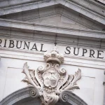 El Supremo suspende el voto en el CERA a nacionalizados por la ley de nietos sin exilio probado