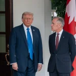 Entran en vigor los aranceles canadienses a EEUU mientras empeoran las relaciones bilaterales