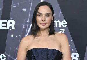 Gal Gadot defiende su papel en Bitcoin con decorados e iluminación por IA sin afectar su actuación