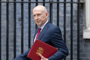 John Healey defiende el equilibrio fiscal como su mayor prioridad para Reino Unido