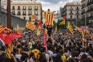 La Diada reúne en Barcelona a 1.100 manifestantes según la Urbana y 8.000