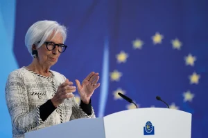 Lagarde urge a Europa a acelerar el desarrollo de la IA mientras firmas de EEUU quieren frenar