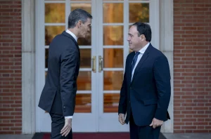 Llorca reprocha a Sánchez que visite Alicante sin ofrecer nada y que la deje última en inversión