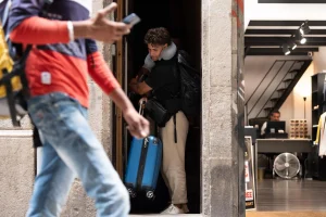 Los españoles realizaron 46,9 millones de viajes en el segundo trimestre y gastaron un 3,5% más