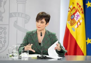 Moncloa ve probable aprobar el decreto de vivienda el martes tras el desahucio de Maricarmen