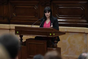 Orriols (AC) pide urnas tras los errores de las pruebas PISA y acusa al Govern de falsear datos