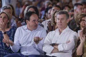 Pérez Llorca evita dar plazos sobre su candidatura y remite al PP al señor Feijóo