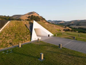 Raventós Codorníu vende a Jean-Charles Boisset su bodega Artesa Winery en California