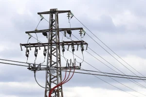 REE estima que los servicios de ajuste elevaron en 3.375 millones los ingresos hasta agosto