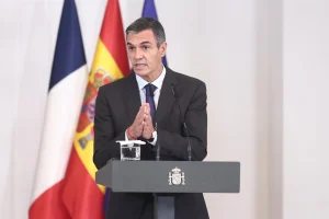 Sánchez se muestra razonablemente optimista sobre la convalidación de los decretos de vivienda