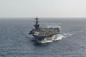 Trump sugiere «quedarse» en Irán y «quedarse con el petróleo», como en Venezuela