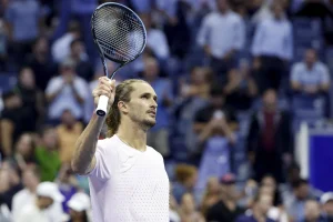 Zverev elimina a Kachanov en tres sets y se mete en la final del US Open